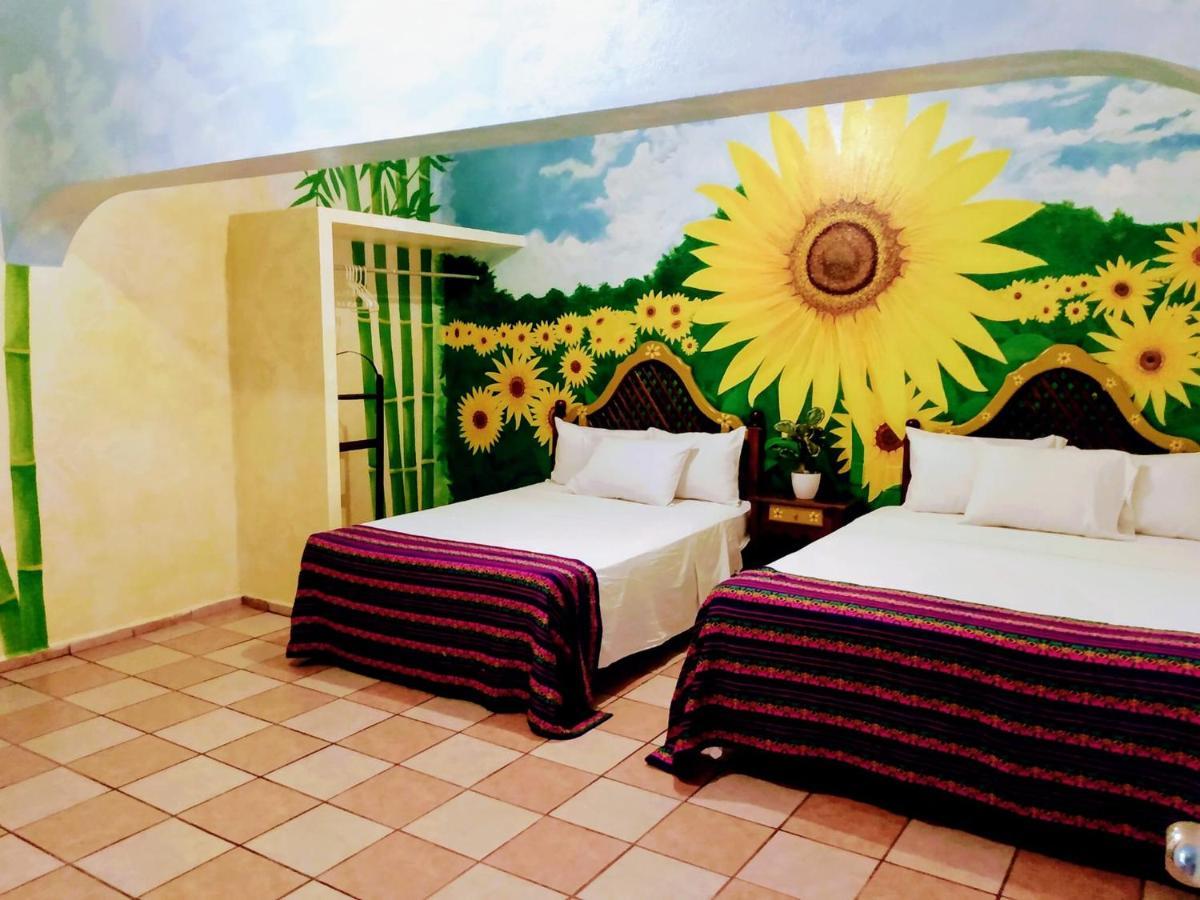 Hotel Esmeralda Tampico Exterior photo